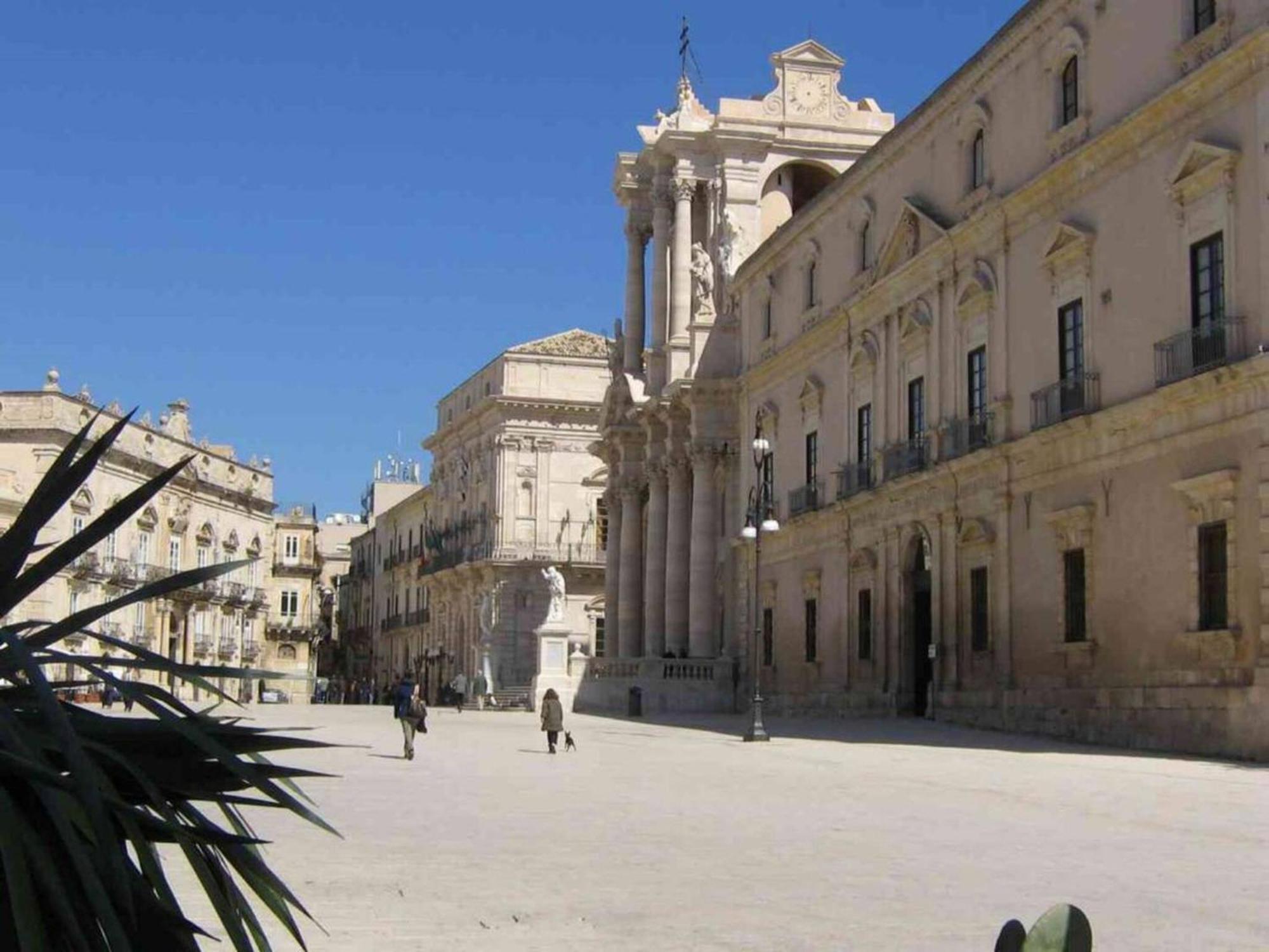 Apartamento Bilocale Astra In Centro Storico -wi-fi *